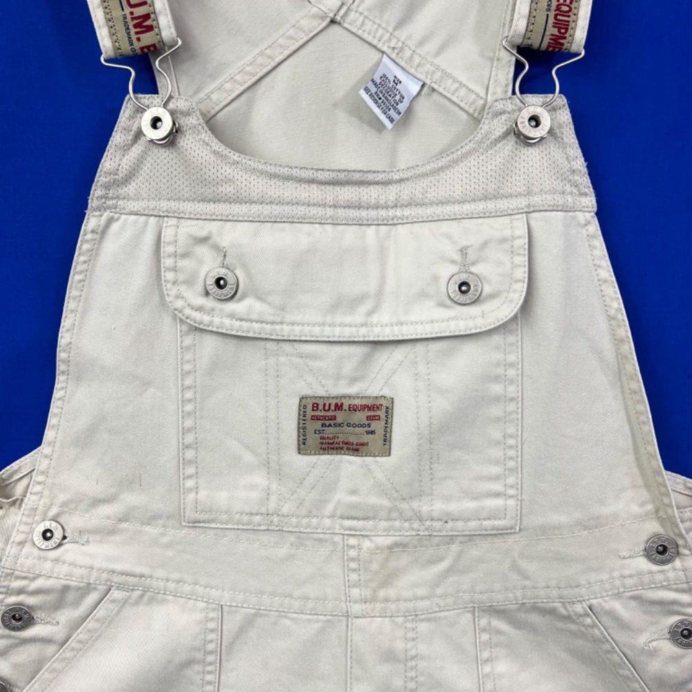 ↪️(Relisted!)VINTAGE Y2K |•B.U.M. EQUIPMENT•| Tan Khaki Overall Shorts - Picture 3 of 15